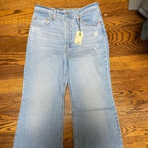 Levi’s ribcage bell jeans